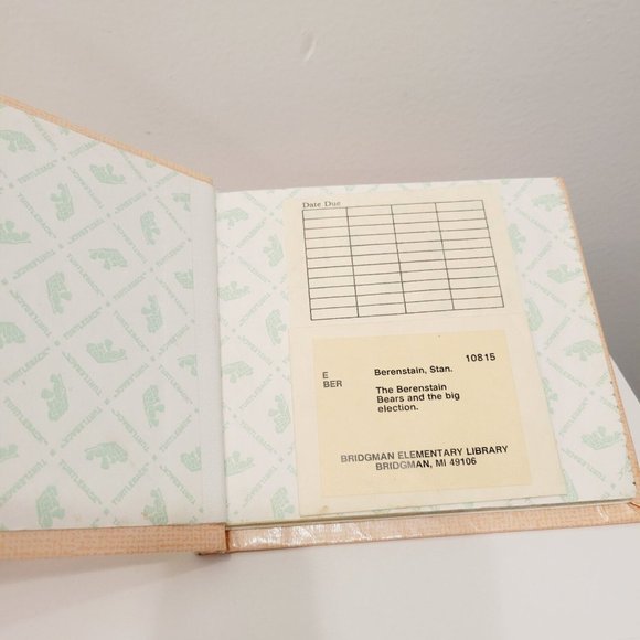 Vtg 1984 Berenstain Bears and the Big Election Mini Hardcover Book Library - Picture 4 of 5